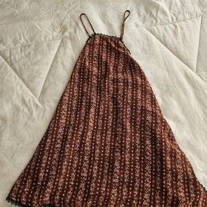 Floral Patterned Dress with Lace Trim